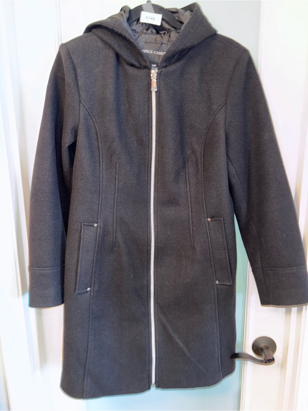 Like new wool Vince comuto knee length coat